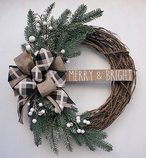Grapevine Wreath With wooden Ideas
