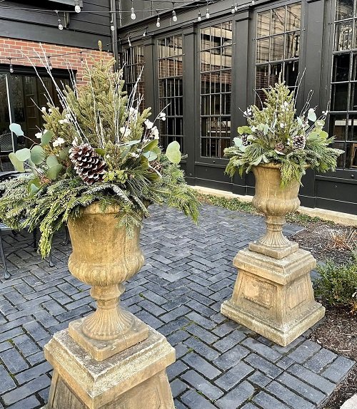 Best Winter Planters for Front Porch 10