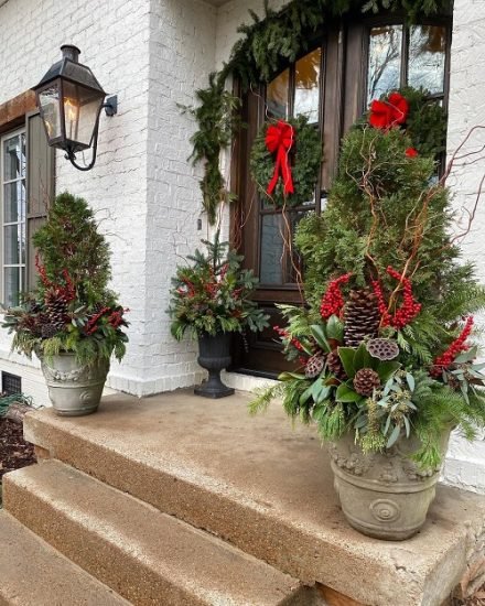25 Best Winter Planters for Front Porch | Balcony Garden Web