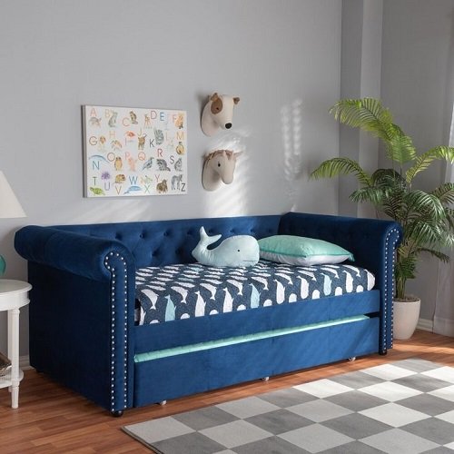 Blue Daybed Ideas for Small Spaces