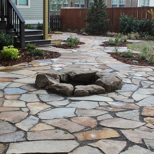 Flagstone Patio with Fire Pit Ideas 63
