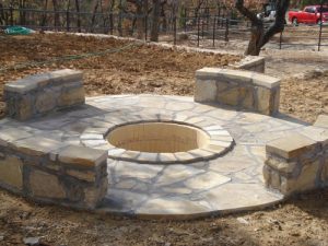 70 Amazing Flagstone Patio With Fire Pit Ideas