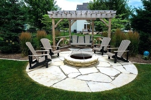 Amazing Flagstone Patio with Fire Pit Ideas 38