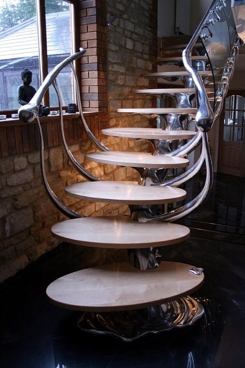 Skeletal Staircase Design Ideas for Small Spaces