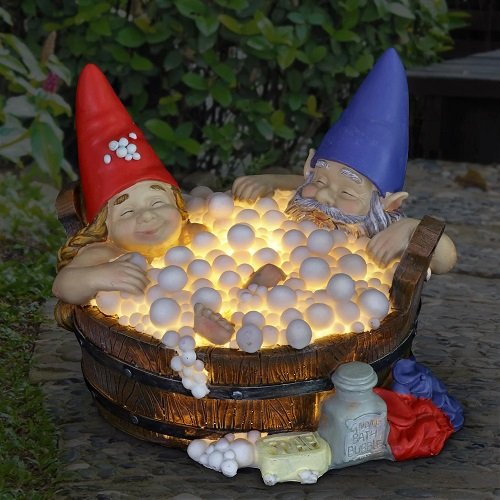 Fantastic DIY Gnome Garden Ideas