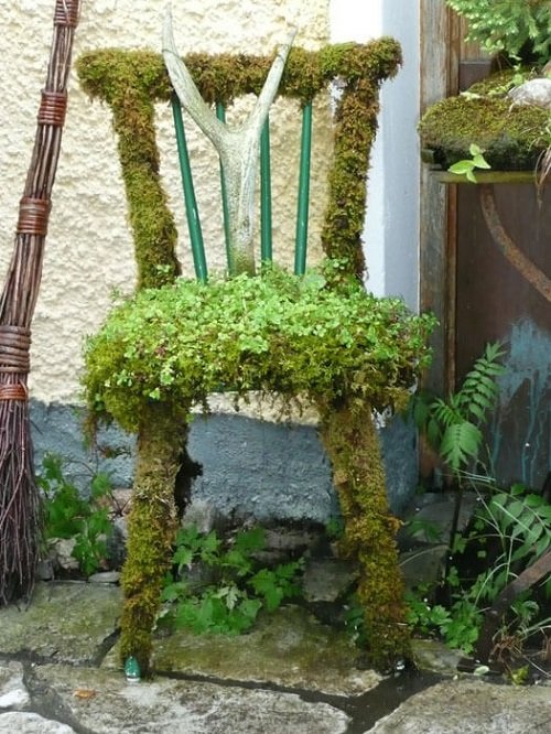 Crazy and Playful Whimsical Garden Ideas 6
