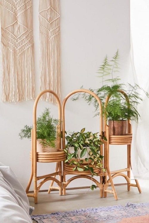 Cool DIY Antique and Vintage Plant Stand Ideas 25
