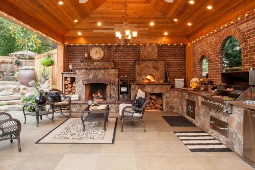 Outdoor Living Room With Kitchen
