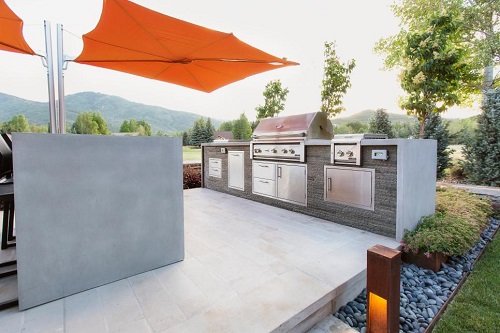 Outdoor Kitchen On A Polished Concrete Platform