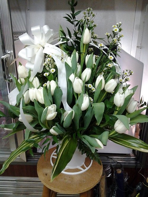 White Flowers for Funerals 17