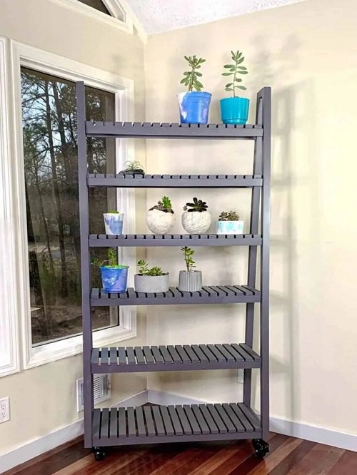 DIY Mobile Plant Stand Ideas 15