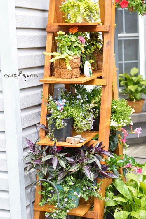 DIY Mobile Plant Stand Ideas 5