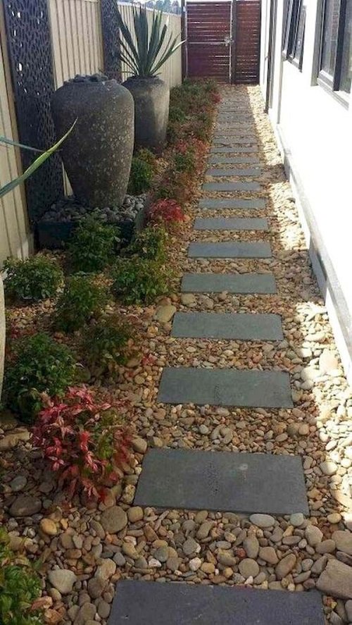 Side of the House Landscaping Ideas 5