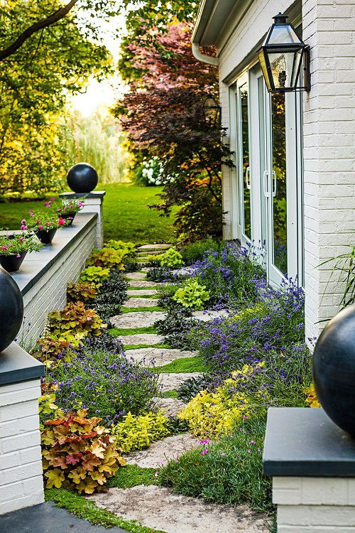 Side of the House Landscaping Ideas 7