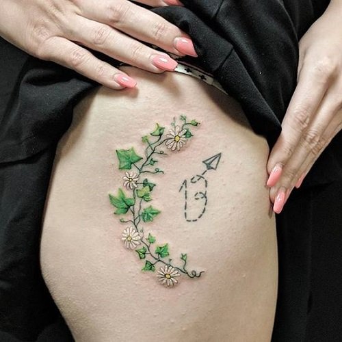 Poison Ivy and Paper Plane on the Hip