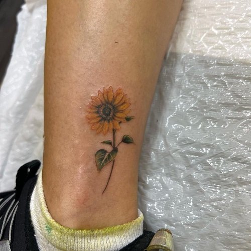 Mini Sunflower on the Ankle