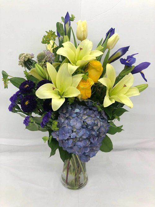 Hydrangea, Roses, Tulips, Lilies and Irises 9