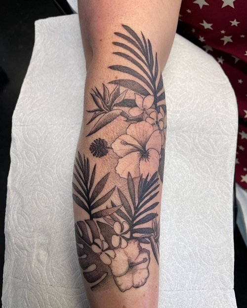  Tropical Flower Tattoo Ideas 13