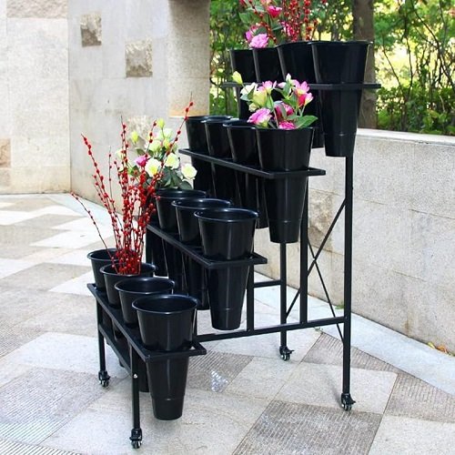 Flower Display Stand using bucket 