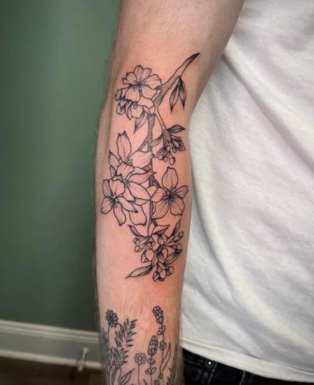 17 Awesome Apple Blossom Tattoos | Balcony Garden Web