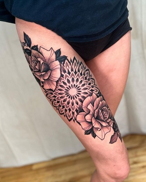 Flower Tattoos on the Thigh 3