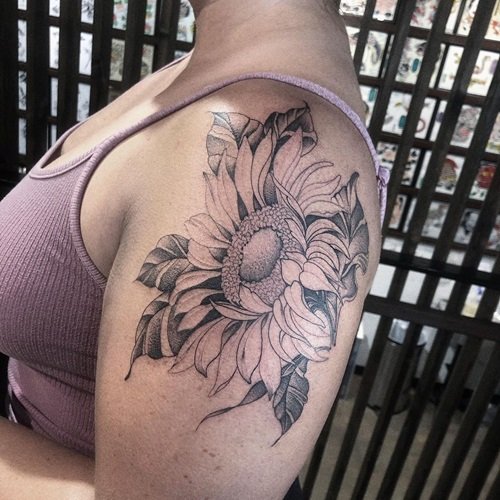 Sunflower Shoulder Tattoo idea