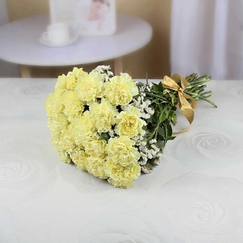 Yellow Carnation bouquet