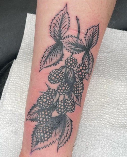 blackberry tattoo designs 8