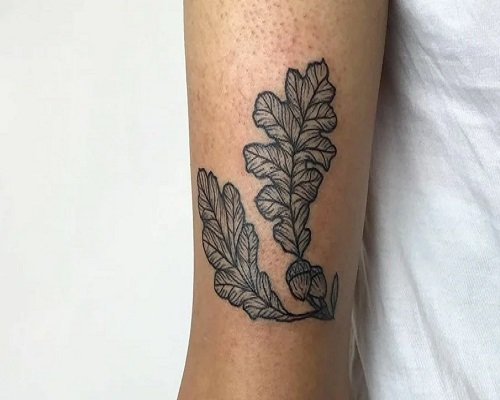 oak leaf tattoo ideas 7
